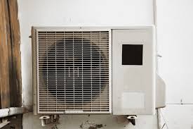 Langkah-Langkah Mengatasi AC Rumah yang Bocor Air