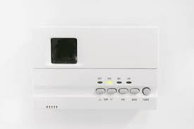Memahami Fungsi Thermostat pada AC Rumah Anda