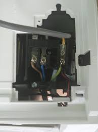 Usia kabel yang sudah tua