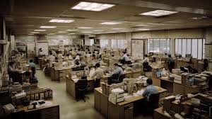 Lingkungan Kerja yang Berdebu, Lembap, atau Banyak Orang