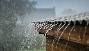 Masalah Umum pada AC Hybrid Solar di Musim Hujan