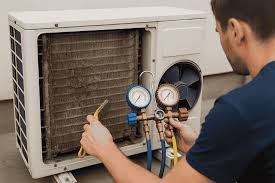 Kondensor Outdoor Kotor atau Terhalang