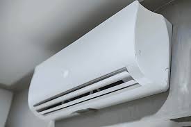 Mengapa Konsumsi Listrik AC Inverter Kadang Lebih Tinggi dari AC Standard?