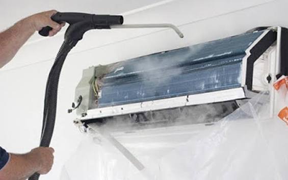Maraknya Jasa Cuci AC Abal-Abal yang Menggunakan Cairan Kimia Keras Hingga Merusak Evaporator